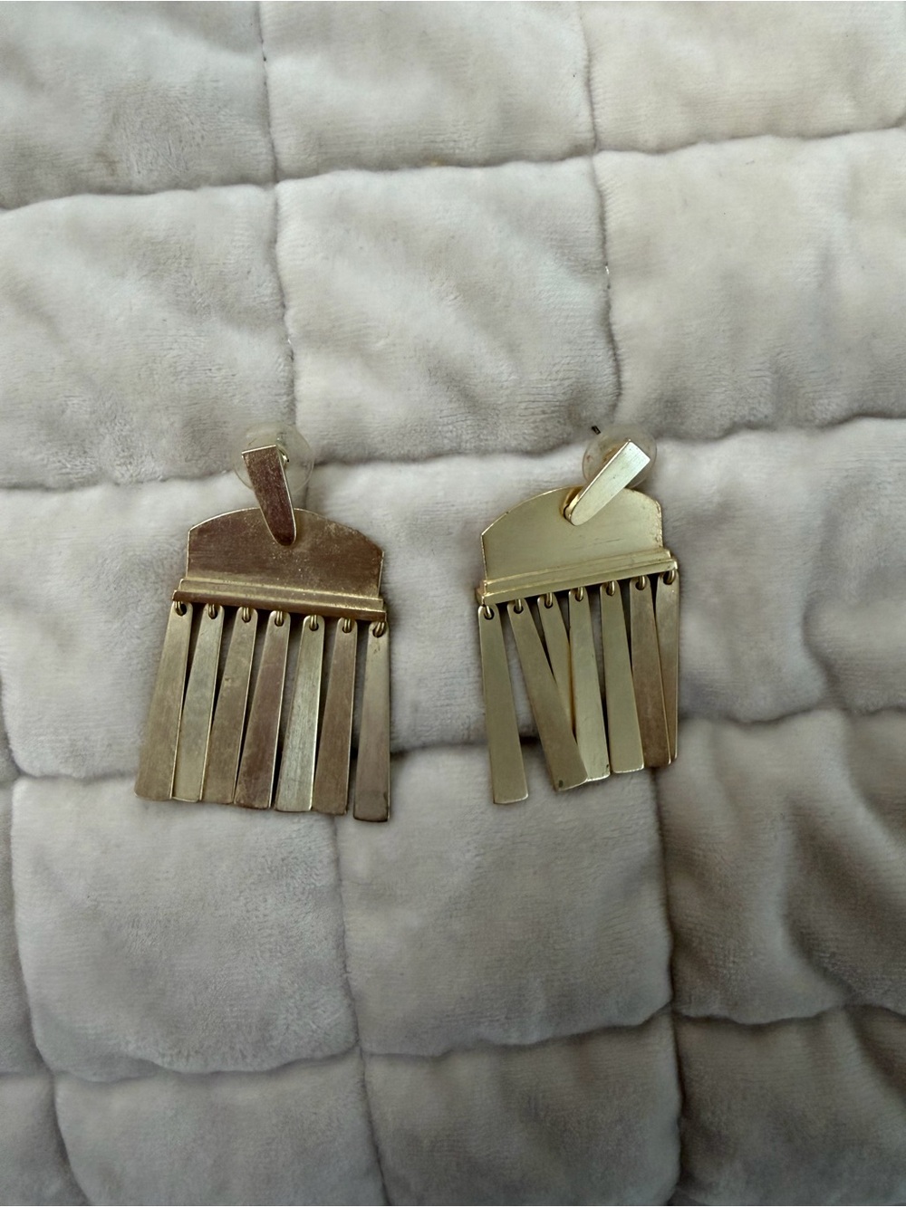 RETIRED Kendra Scott Gold Fringe Drop Earrings